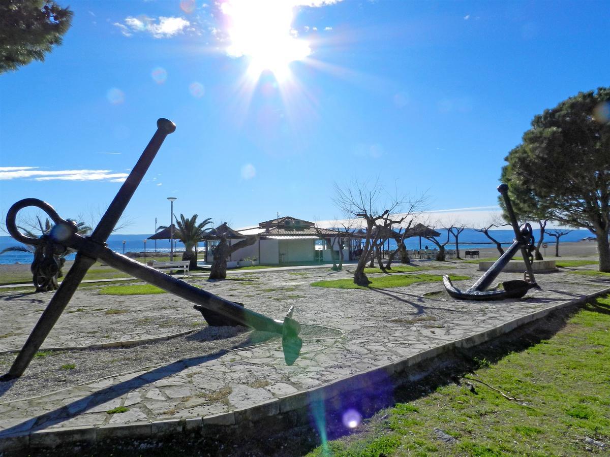 Apartments Zecic Omiš Dış mekan fotoğraf